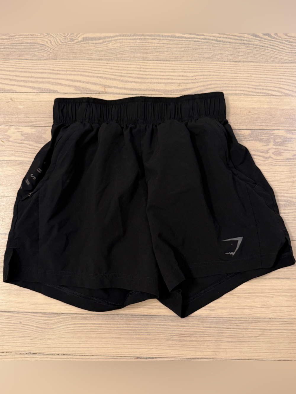 GYMSHARK Women’s Black Zipper Pocket Active Gym Shorts Size XS